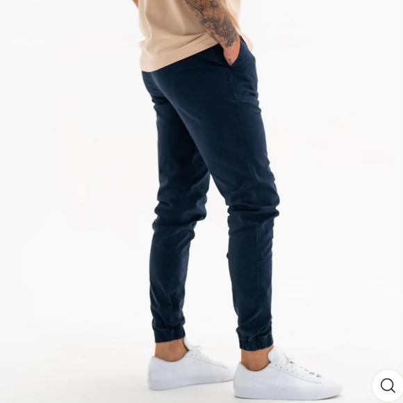 NWT TIMBERLAND STRETCH RELAXED FIT TAPERED SOFTSHELL JOGGER - Picture 3 of 9